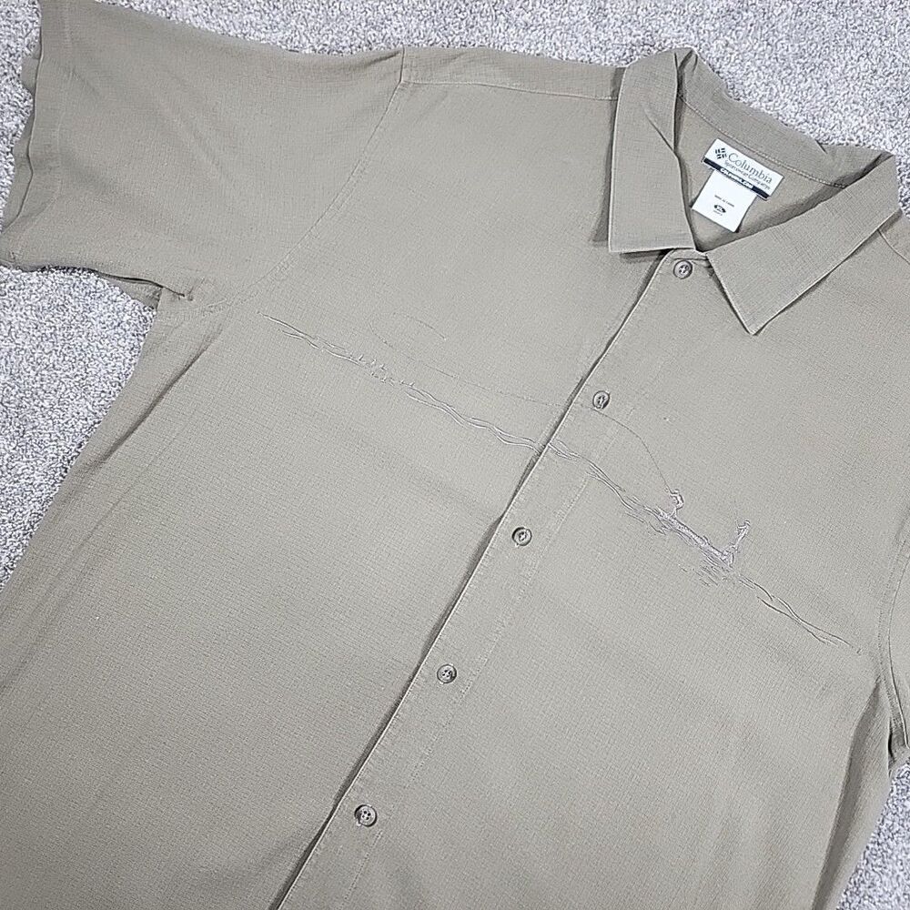 Columbia Shirt Mens XL Button Up Olive Green Fishing Outdoors Graphic